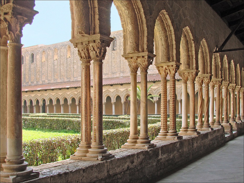 Cloître de Montreale